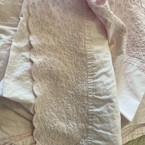Simply Shabby Chic pale pink twin sheet set
